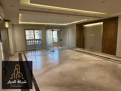 3 Bedroom Apartment for Sale in Dokki, Giza - IMG-20251012-WA0694. jpg 3 Bedroom Apartment for Sale in Dokki, Giza - IMG-20251012-WA0694. jpg