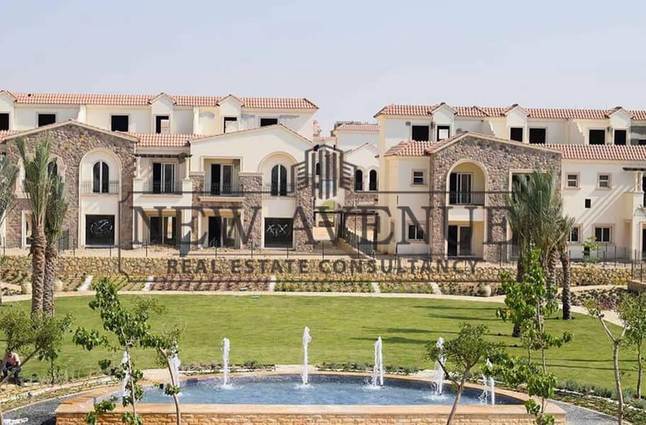 Under market price Twin House in Divina Gardens with a prime view , 5 bedrooms - Ansicht 2