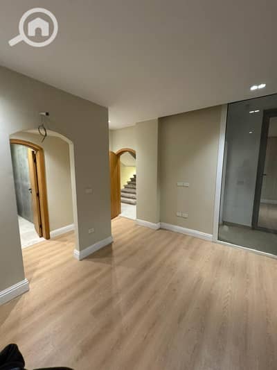4 Bedroom Townhouse for Sale in 6th of October, Giza - WhatsApp Image 2026-04-23 at 6.01. 34 PM(2). jpeg 4 Bedroom Townhouse for Sale in 6th of October, Giza - WhatsApp Image 2026-04-23 at 6.01. 34 PM(2). jpeg