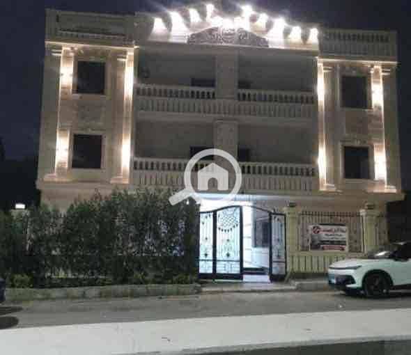 Apartment for sale in Al-Nadi neighborhood, the most upscale neighborhood in the city of Al-Shorouk. – pohled 2
