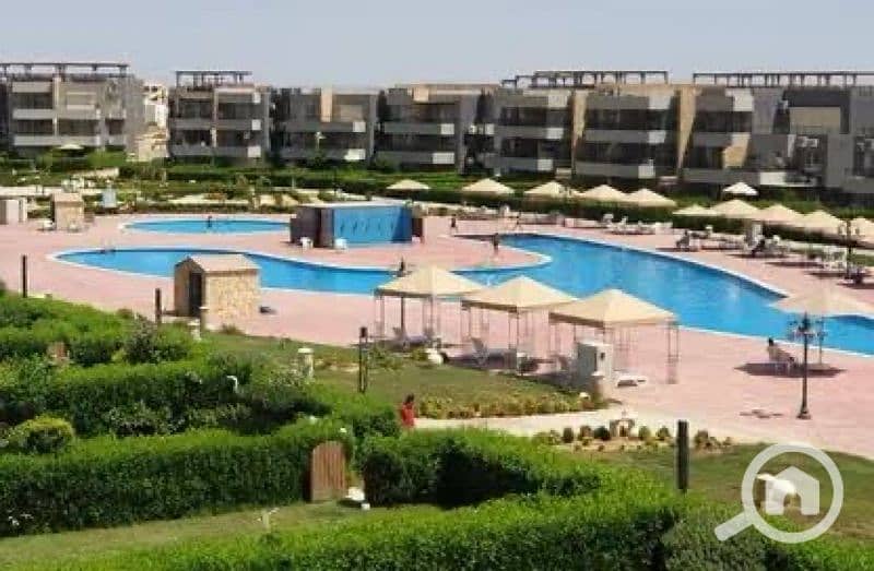Chalet for sale in Bloomar Ain Sokhna, ground floor with a garden by the pool. Chalet for sale in Bloomar Ain Sokhna, ground floor with a garden by the pool.