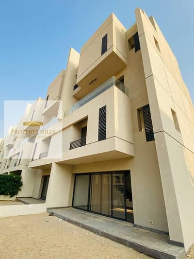 3 Bedroom Duplex for Sale in Shorouk City, Cairo - photo_2023-12-06_21-45-24 (2). jpg