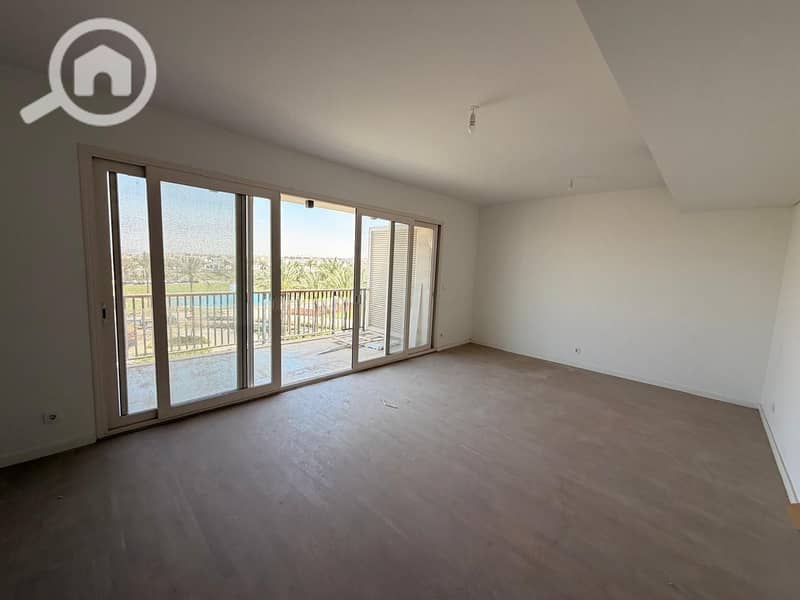 Premium Apartment – Kitchen & Air Conditioning, Prime Location in Uptown Cairo, Mokattam, Cairo - Aanzicht 4