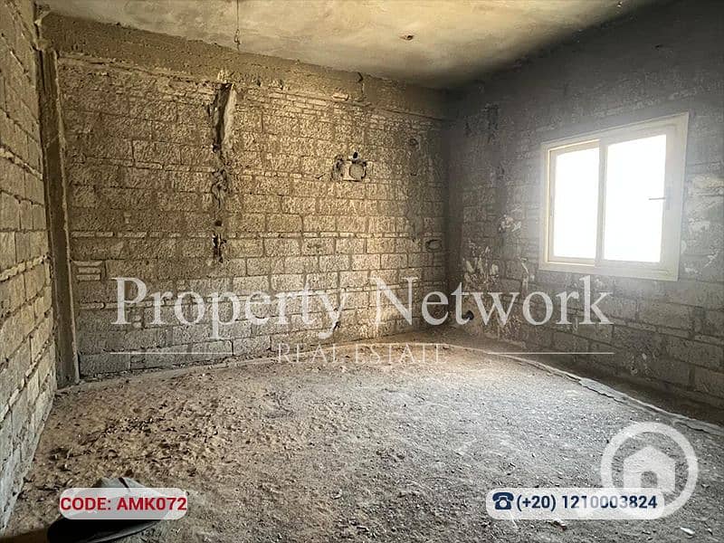 22 AMK072 (22). png