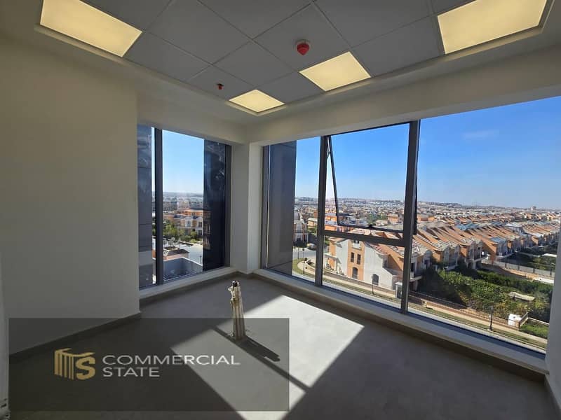 Finished Clinic at 3’ sixty 130m for Rent-New Cairo - Vista 6