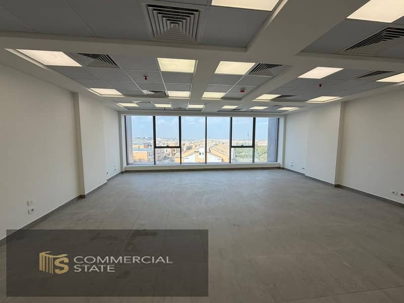 Finished Office at 3’sixty 84m for Rent -New Cairo - Widok 2
