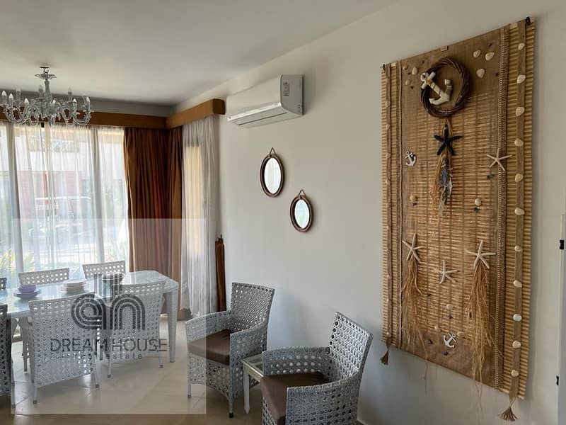 2 cf0ba969-0d7a-4a00-99eb-e7469ed2b86d. jpeg