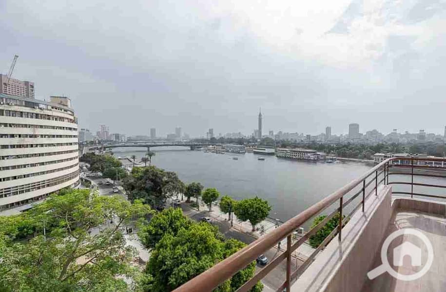 Furnished apartment for rent on the Nile hotel-style directly on the promenade for families – pohled 2