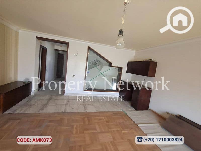 8 AMK073 (22). png