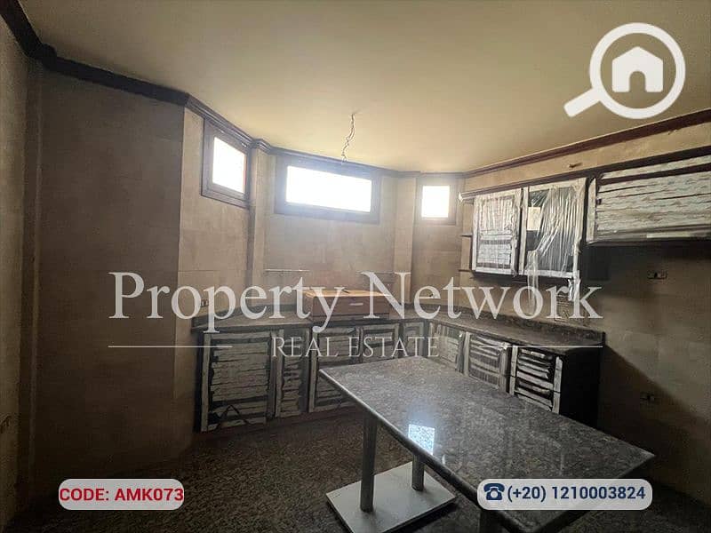 23 AMK073 (37). png