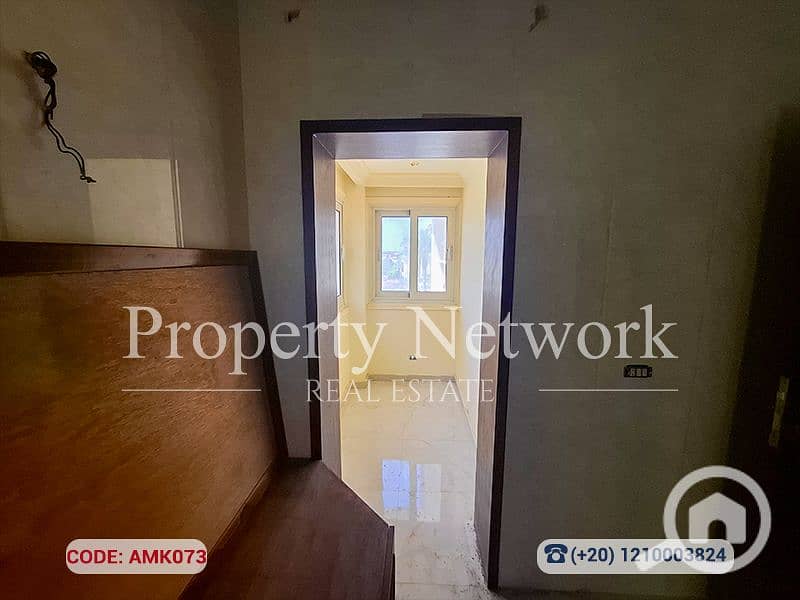 51 AMK073 (13). png