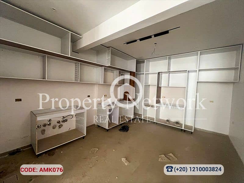 11 AMK076 (11). png