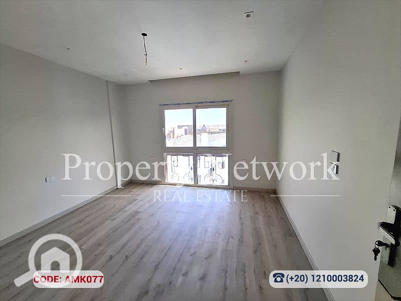 12 AMK077 (12). png
