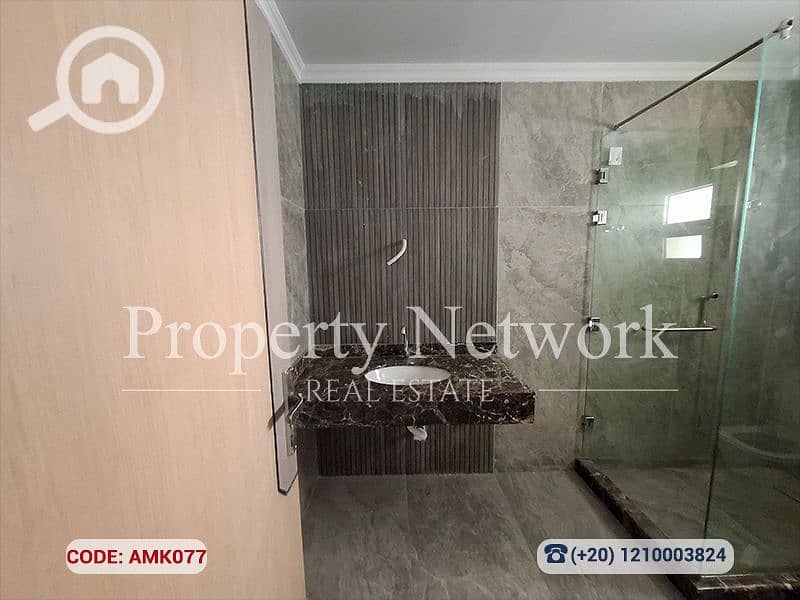 16 AMK077 (16). png