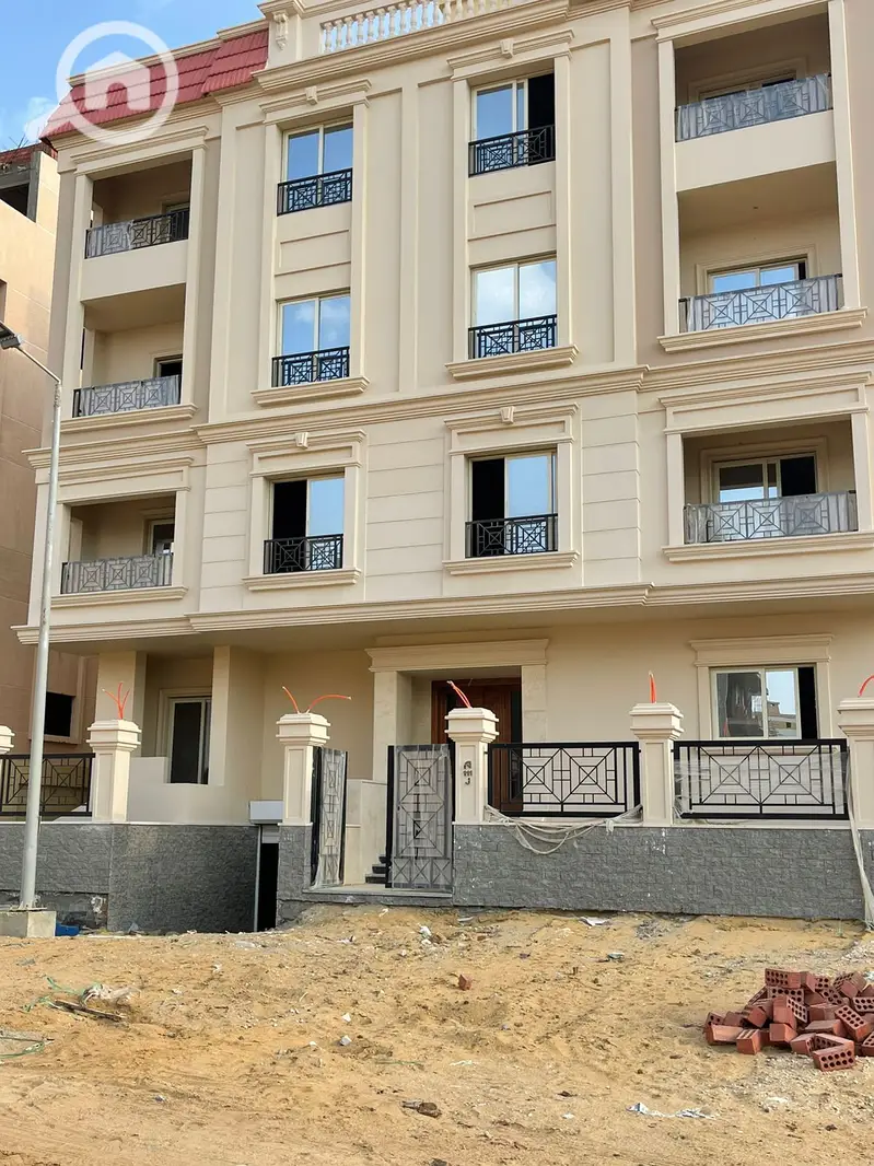 Land for sale - Second plot - Second plot from Al-Fusun - Fourth District - Beit Al-Watan - Fifth Settlement - Όψη 4