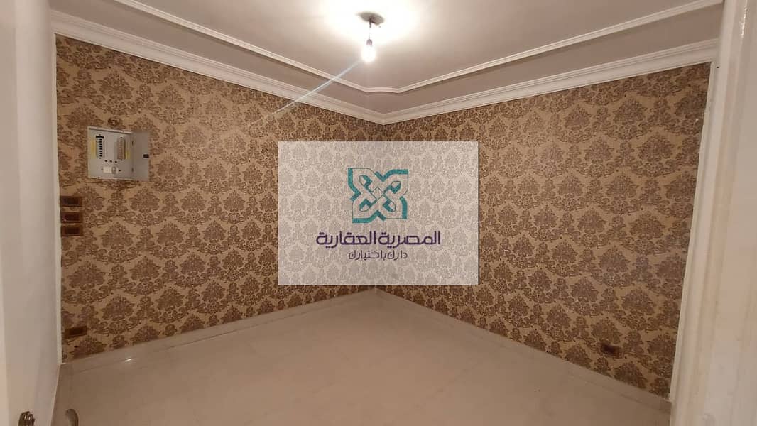 Office space for rent on Carrefour Main Street near the ring road, close to the banks, with an area of 180 square meters. – pohled 4