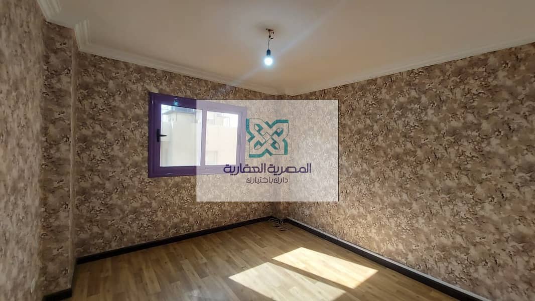 Office space for rent on Carrefour Main Street near the ring road, close to the banks, with an area of 180 square meters. – pohled 5