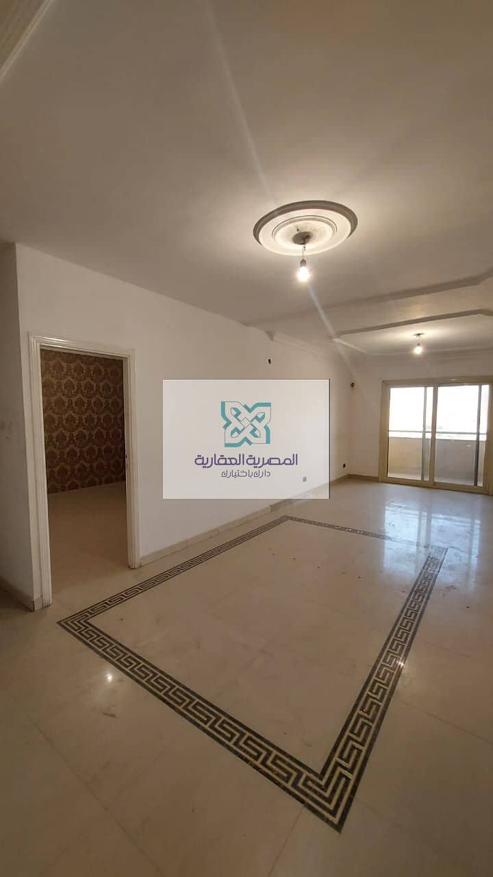 Office space for rent on Carrefour Main Street near the ring road, close to the banks, with an area of 180 square meters. – pohled 6