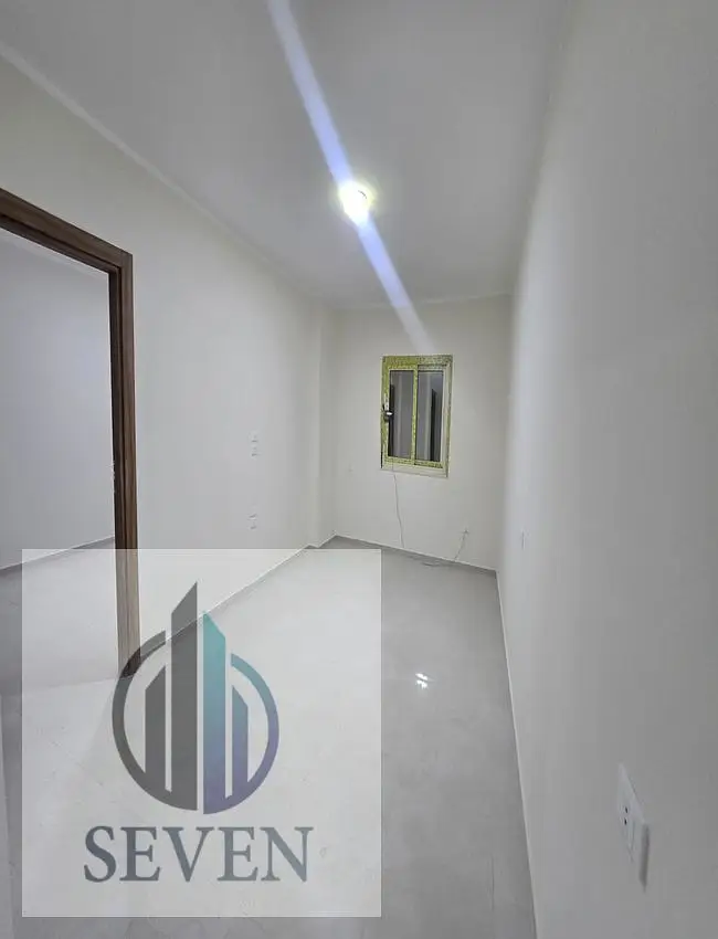 Ultra-modern administrative office 190 m², first use, for rent directly on the Ring Road. - Vista 3