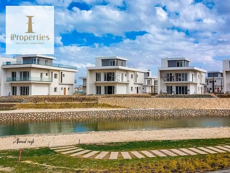 Finished chalet on the sea and lagoon with a 1.2% down payment and installments over 12 years in the heart oF-Mazarine - Prikaz 3