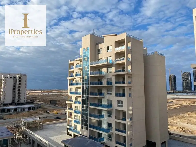 Finished chalet on the beach and lagoon with a 5% down payment and installments over 3 years in the heart of El Alamein - Mynd 3