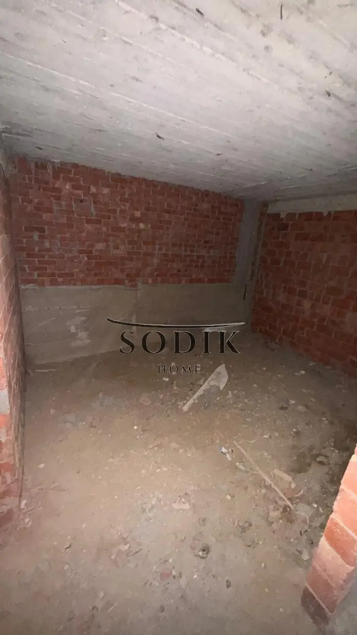 Duplex for sale in Obour City, Fourth District, Villas, one of the most prestigious neighborhoods in Obour, on Line 10, near Orabi Farms. The duplex h - Vista 6