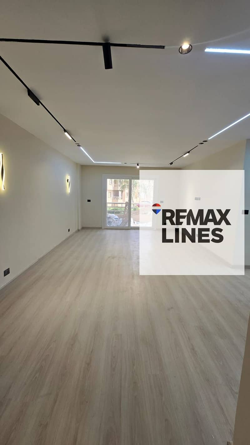 Apartment for sale in Madinaty B6, garden view, and steps from the Street Mall, movement parking, and South Park. Ultra super lux finishing, all obligations settled. - Bild 4