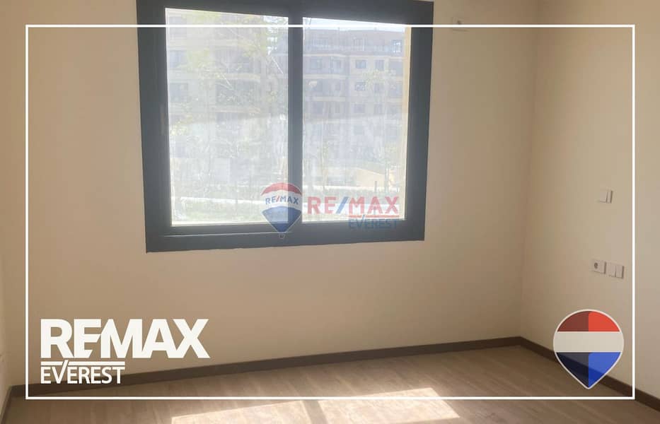 Ground apartment with garden in Badya Palm Hills - Mehr