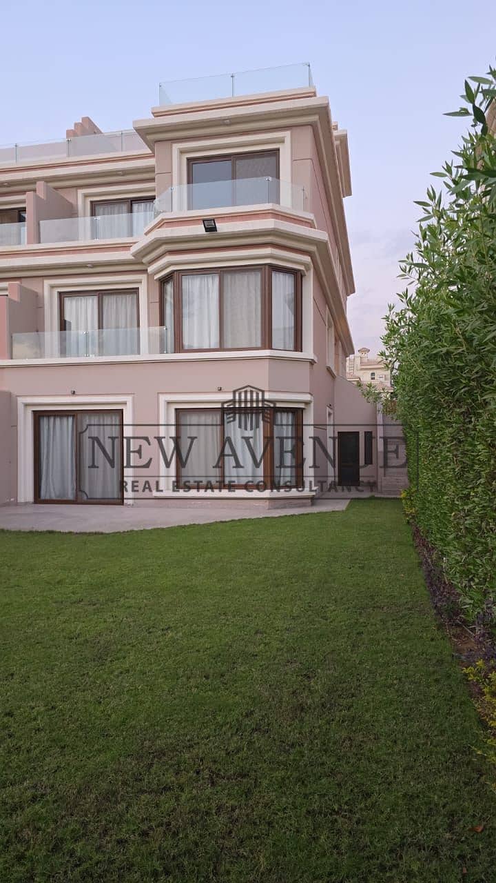 Twin house Villa for Rent Fully furnished in Top View compound New Cairo Prime Location Overlooking on the Pool - Widok 4