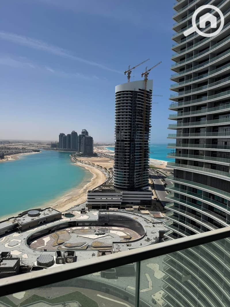 ready chalet fully finished with ac's sea view for sale in alamain towers North Coast. - Vista 5