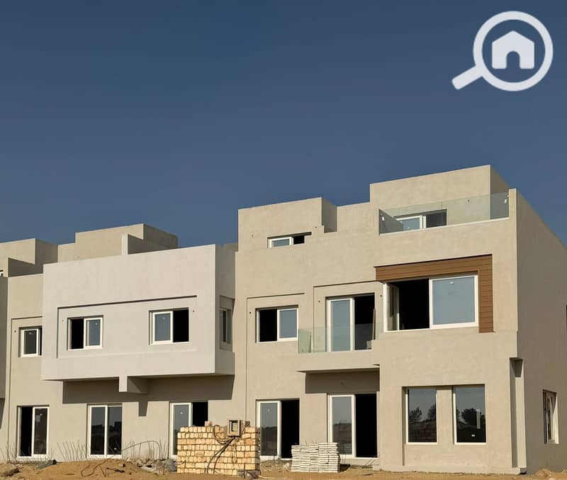 Own a 220-meter roof apartment immediately with a cash discount of up to 40% on the Dahshur link directly in front of Beverly Hills. - Ansicht 3
