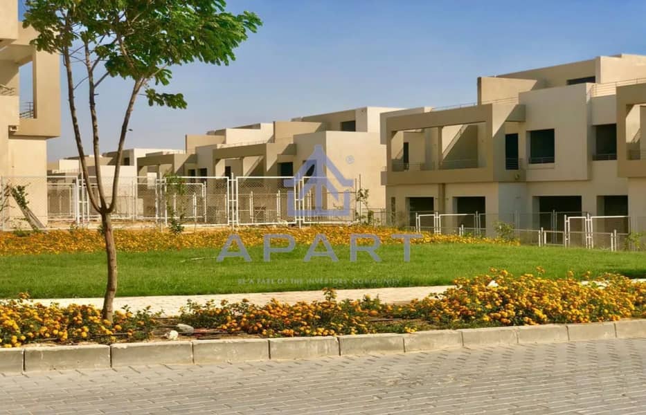 Ready to Move Large Villa for sale at Palm Hills golf Extinction North Oriented with lowest price - Widok 5