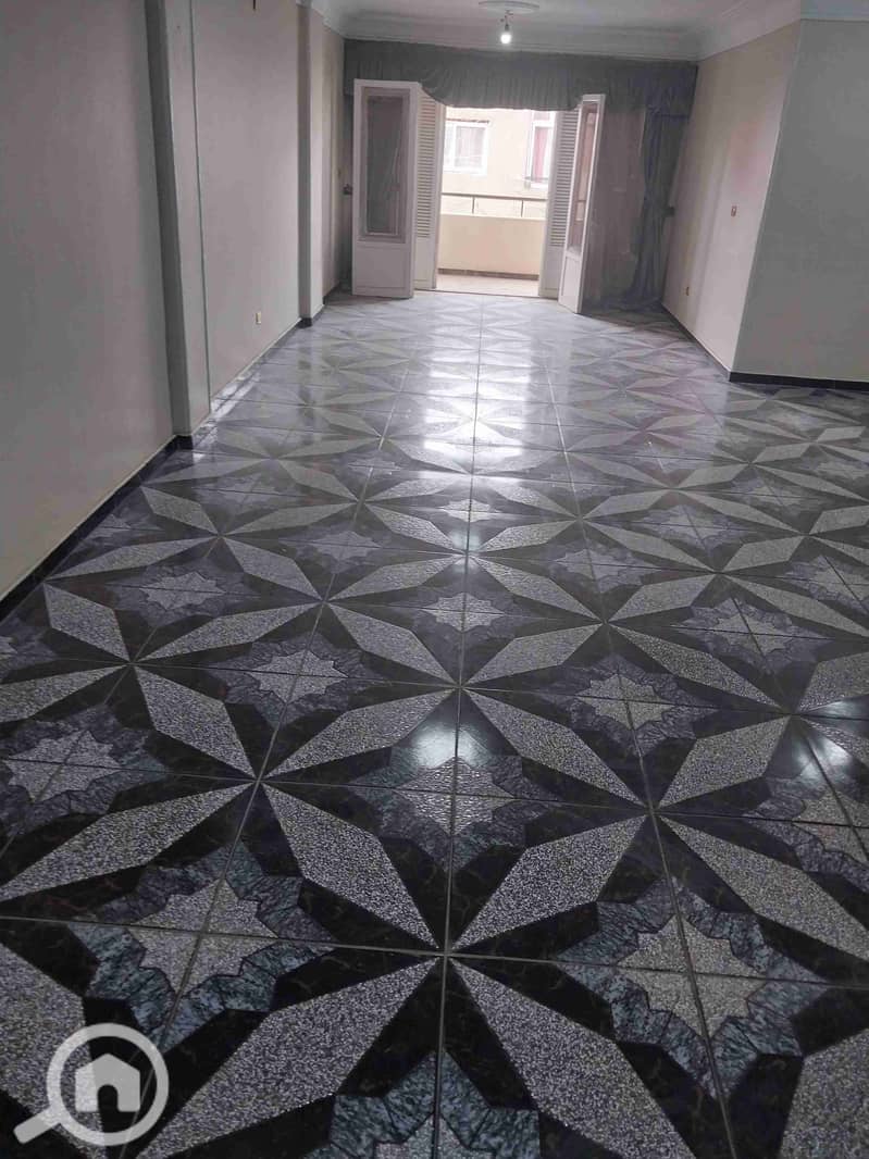 Apartment for rent under new law in Awal Al-Haram, Nasr Al-Din compound, area 170m - Ansicht 2