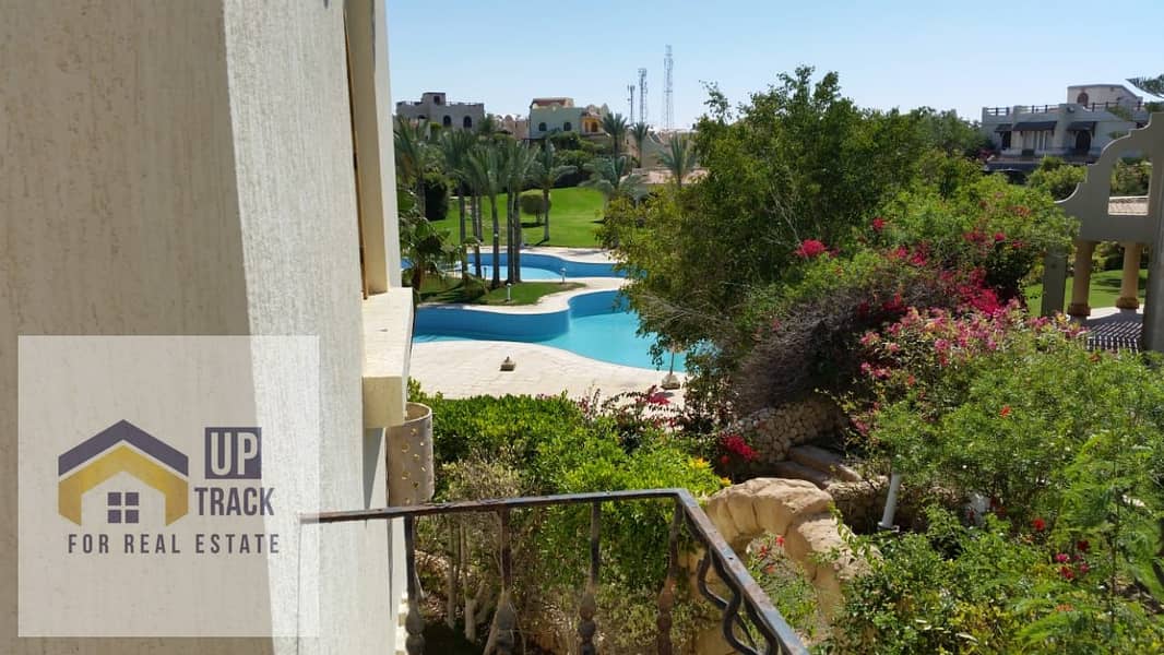 Standalone villa for sale in Costa del Sol, North Coast, ground floor with garden. - Widok 4