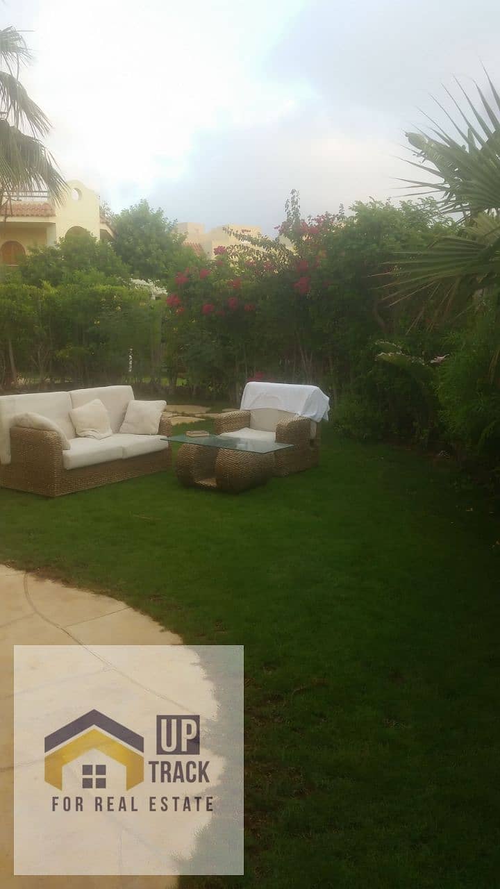 Standalone villa for sale in Costa del Sol, North Coast, ground floor with garden. - Widok 5