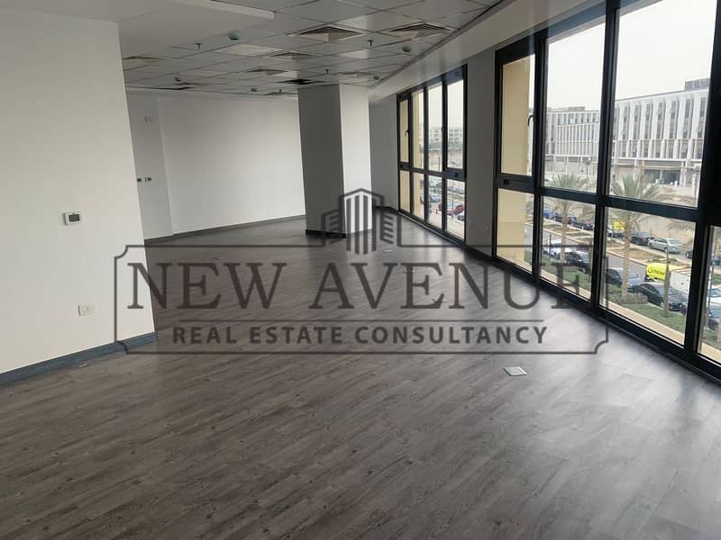 Accessible Prime location Adminstrative office 117 sqm for rent at Mivida South 90 New Cairo - Widok 6
