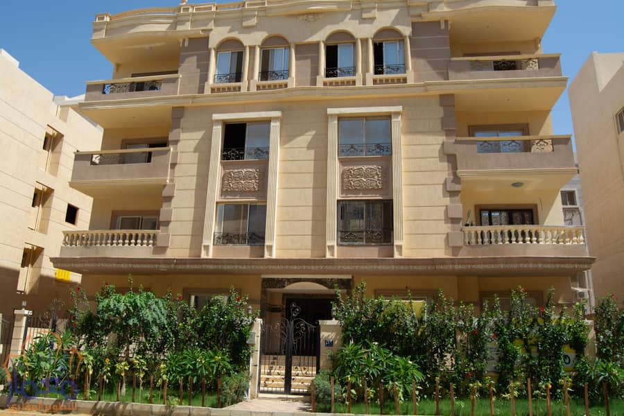 roof for sale 300m ready to move al andalous 5th settlement new cairo - Ansicht 2