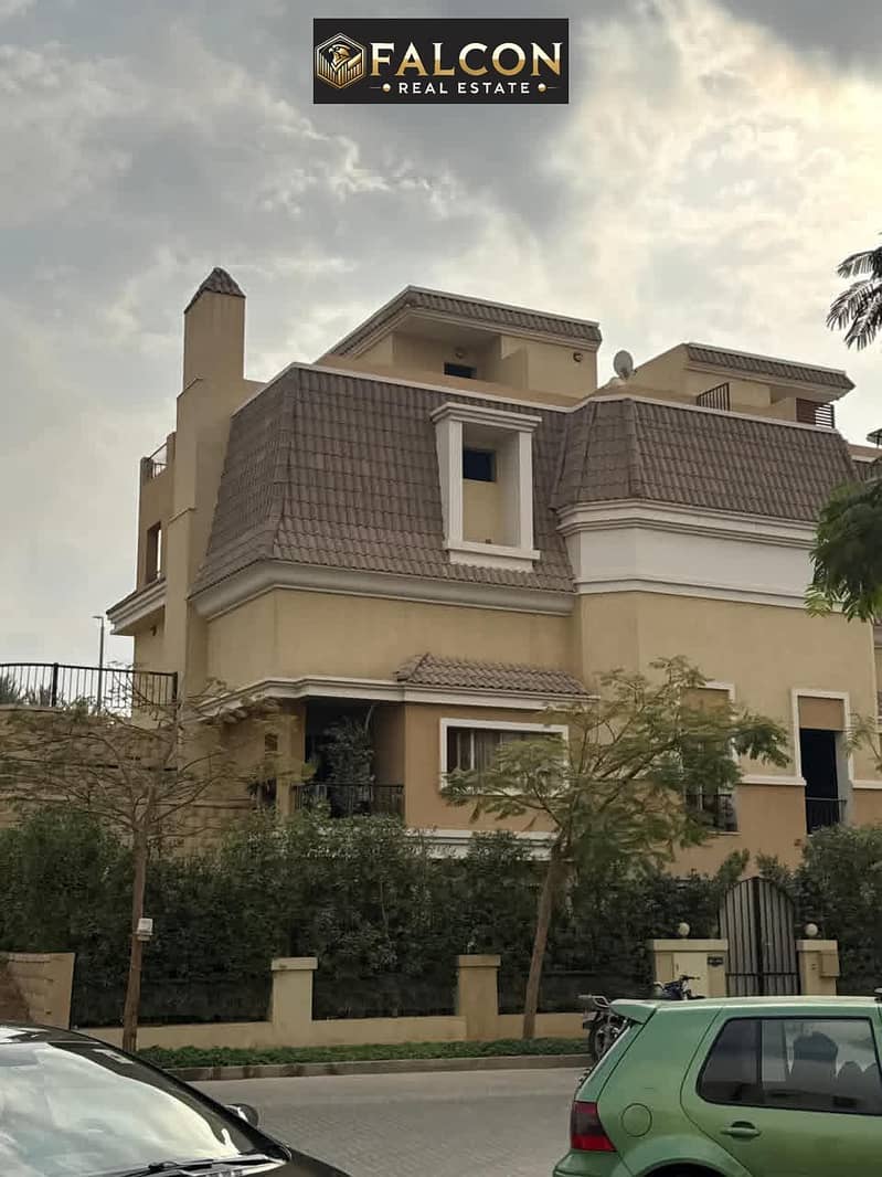 50% discount villa 239m open club view for sale in 12y installment near to madinaty and lavista patio and AUC on suez road - Vista 5