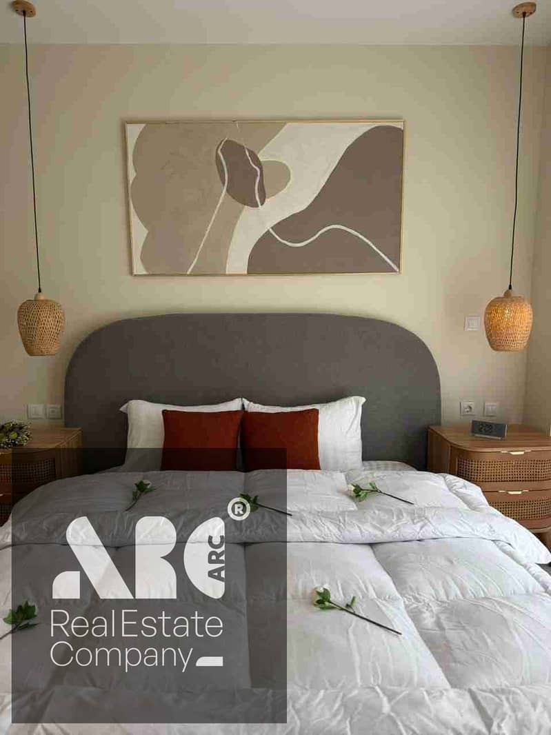 12 24470. jpg