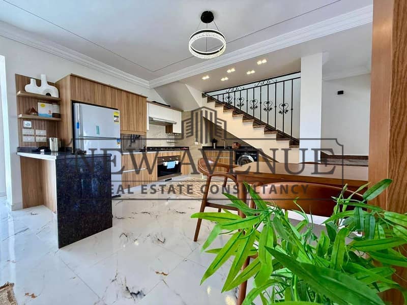 Twinhouse Fully Finished and Furnished with appliances 4 Bedrooms Prime Location Direct on Pool & Landscape Below market price - Widok 3