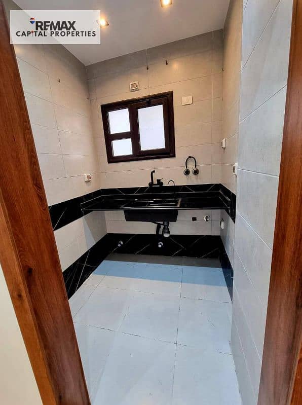 For sale in my city B8 with special finishes. Apartment 77m in a prime location, immediate delivery. - Veduta 5