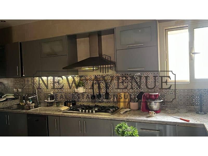 Ground Apartment For sale with prime location open view and overlooking on landscape Fully finished and Furnished - Akoya New Cairo - Widok 6