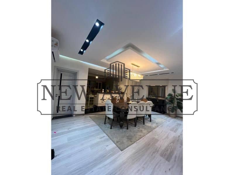 Ground Apartment For sale with prime location open view and overlooking on landscape Fully finished and Furnished - Akoya New Cairo - Widok 3