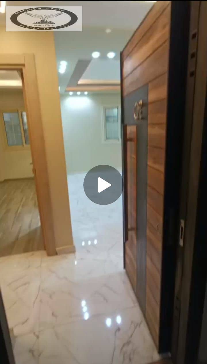 Apartment for sale in Gardenia Heights, New Cairo Near Horia Selim Mosque and Mohamed Naguib Axis Rear-facing apartment. Double-fronted building. - Widok 2
