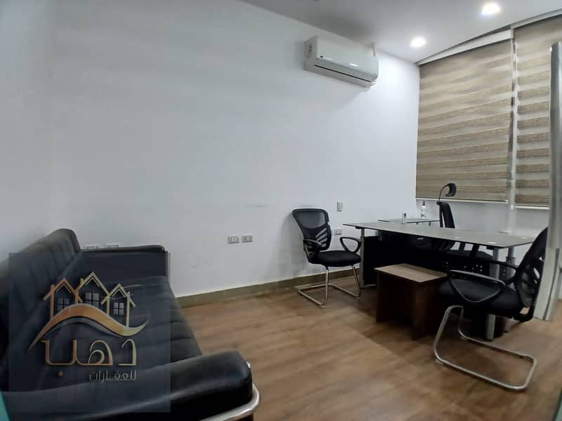 Office for Rent in the Banking Complex – Fully Finished & Ready to Operate Immediately, Prime Location, Special Finishing, 30 sqm, Fully Furnished wit - Ansicht 6