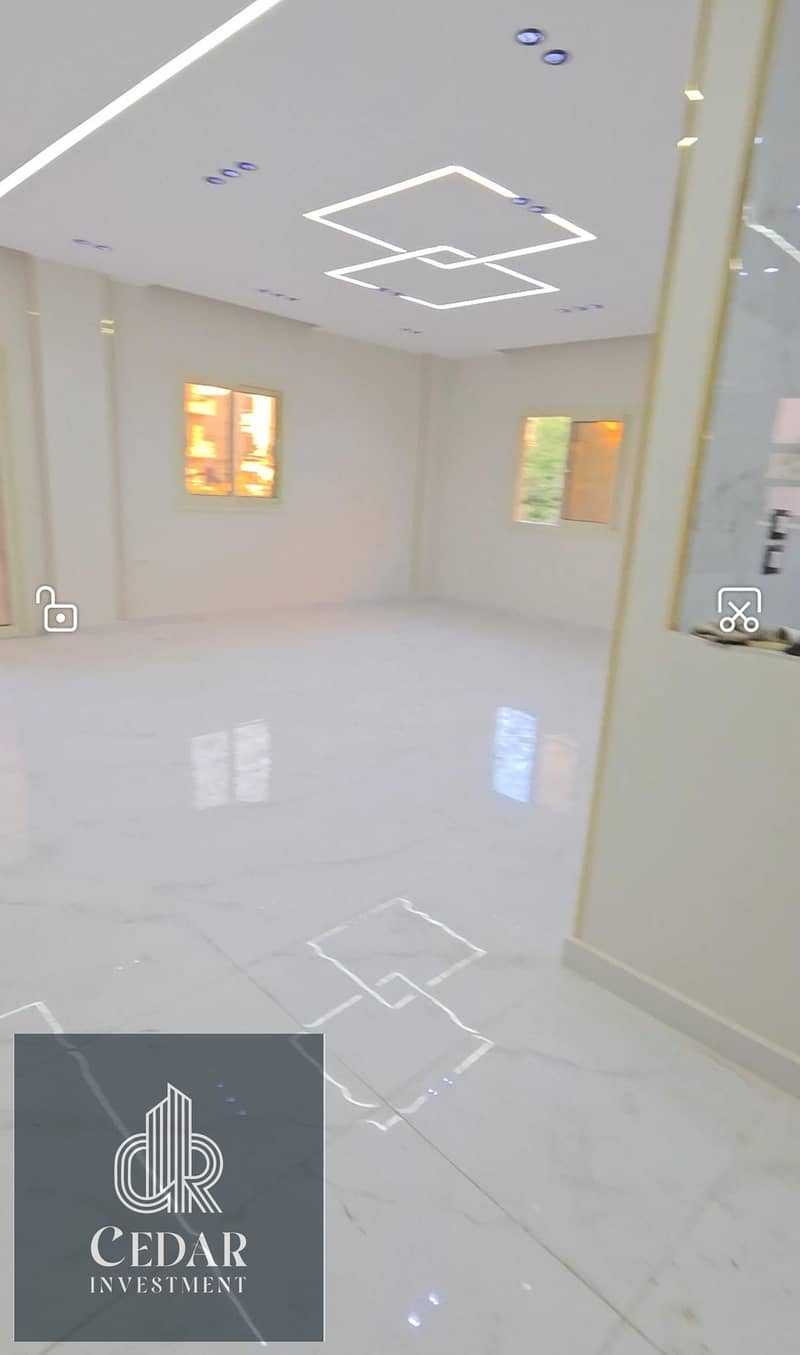 Apartment for sale in the 7th District, Sheikh Zayed, very prime location, 200 meters, steps from Zayed 3 entrance and Dahshur Link - Ansicht 3