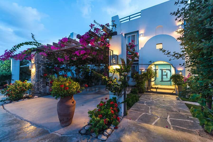 Resale Townhouse Prime Location on Lagoon Delivery This Year with Installments at Mountain View Ras Elhekma - Ansicht 6