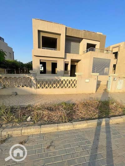 4 Bedroom Villa for Sale in 6th of October, Giza - bnn. jpg
