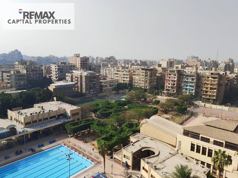 For lovers of upscale living, luxury, and investment, a distinctive apartment for sale in the heart of Roxy Square. - Widok 4