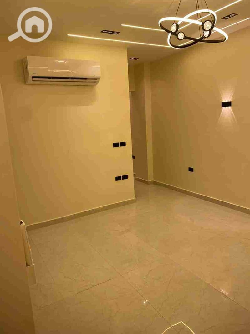 Office of 170m with air conditioning and kitchen for rent in Zamalek - Widok 4